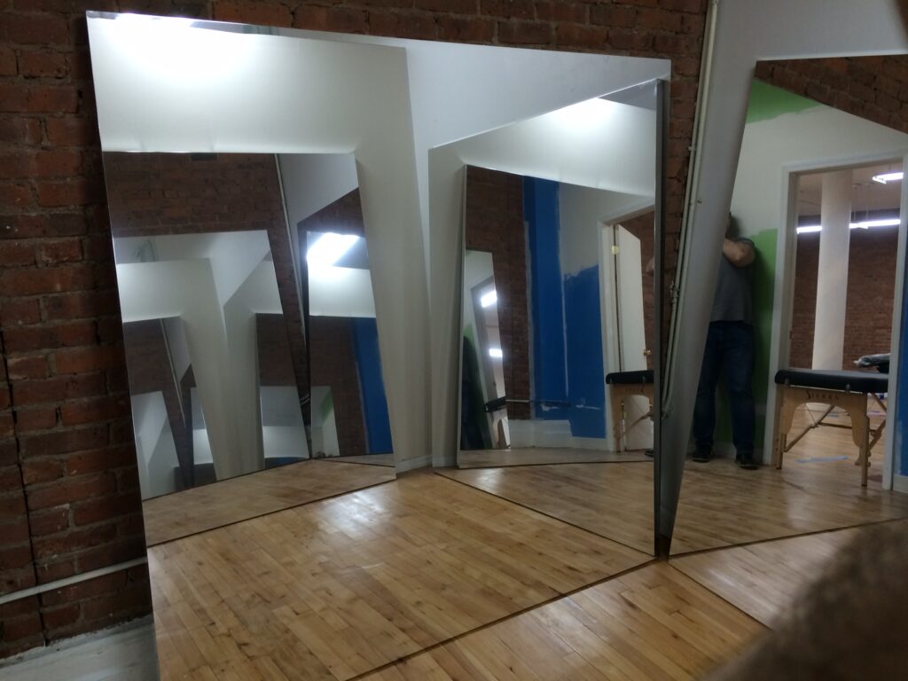 Glassless Mirror Surface Panel
